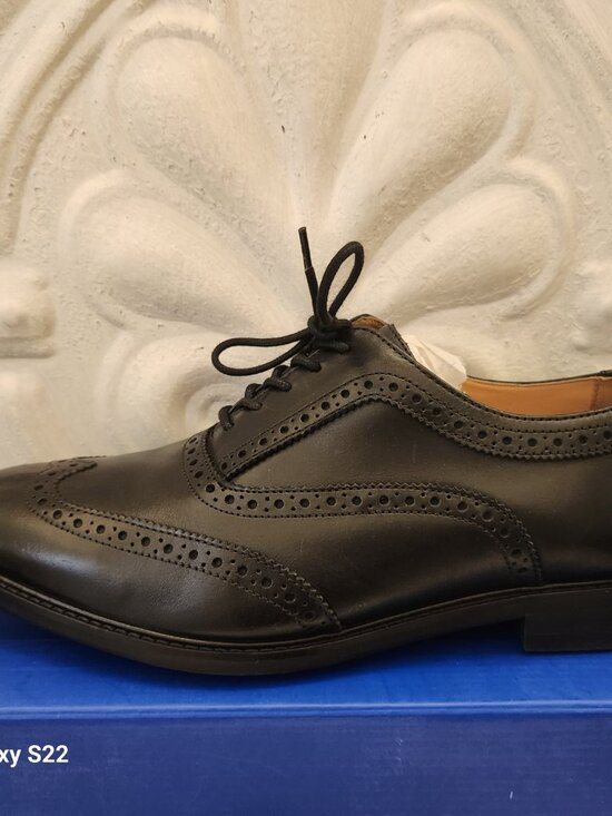 Vince Camuto Teryn Wingtip Oxfords. Leather. NIB. Size 11 Wide main image 6